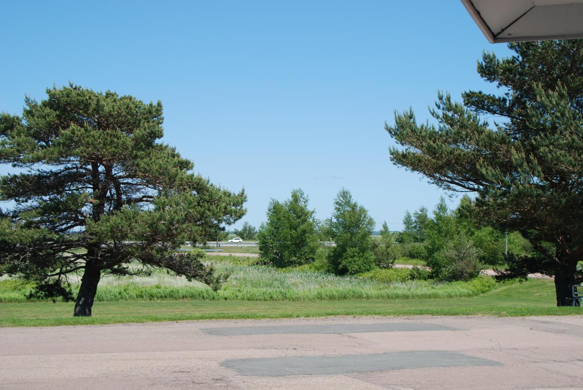 Tantramar Motel Sackville Eksteriør billede