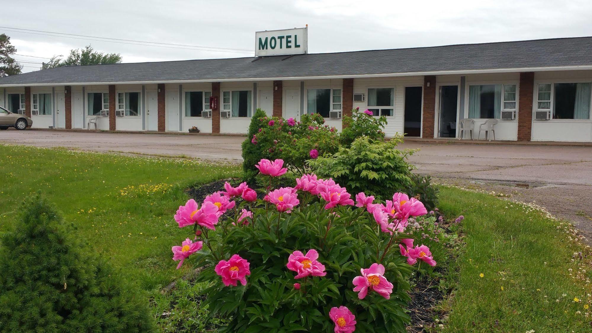 Tantramar Motel Sackville Eksteriør billede