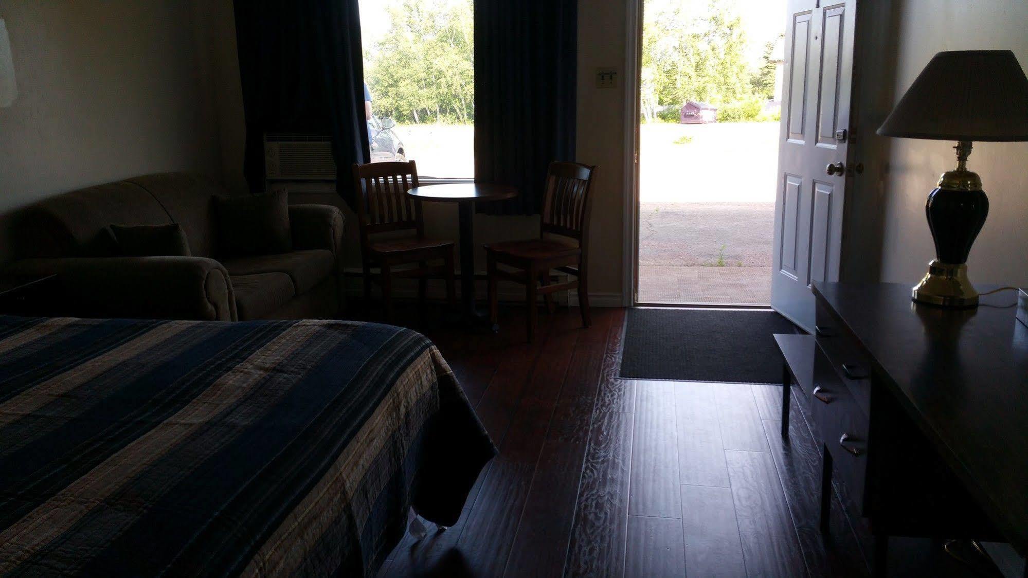 Tantramar Motel Sackville Eksteriør billede